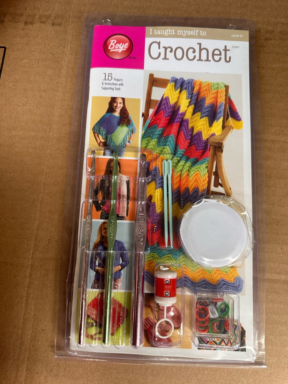 Boye I taught Myself Crochet Hook and Accessories Kit